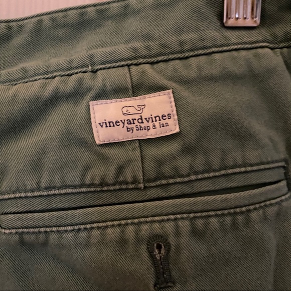 BARELY WORN Vineyard Vines Green Pants!! 33x32 - Picture 4 of 4